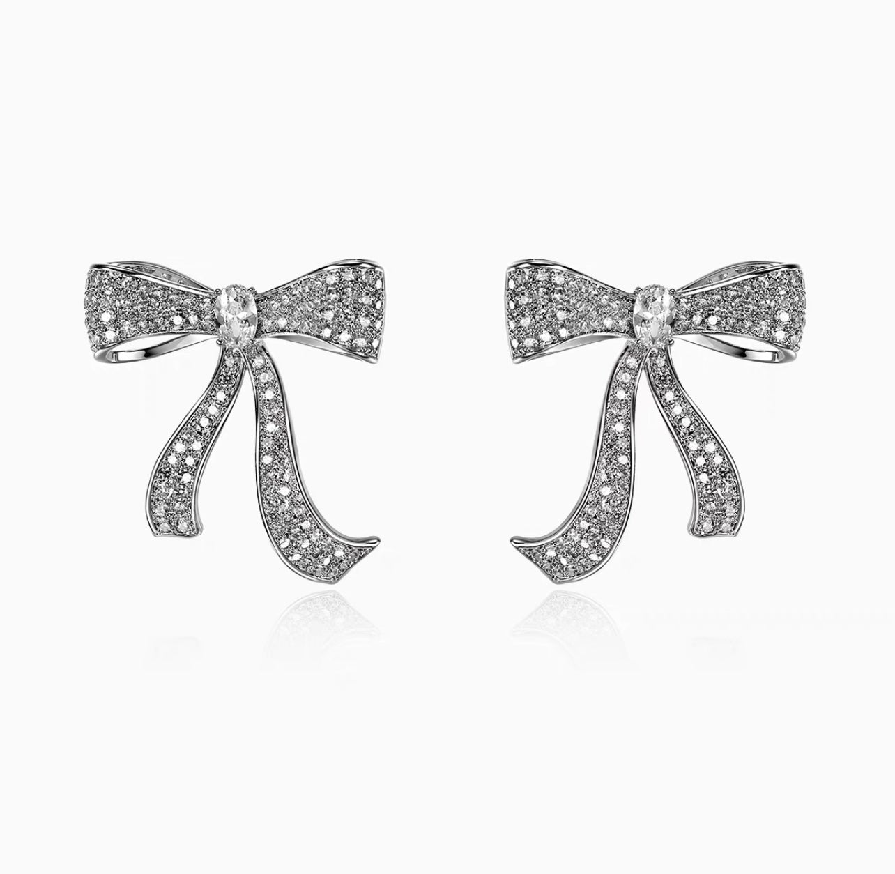 RIBBON STUDS