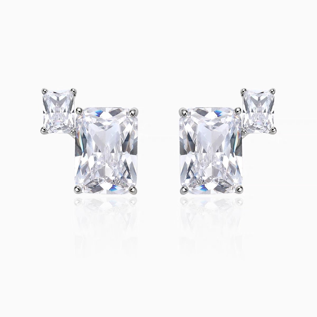 LIBRA STUDS