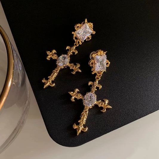 EXOTIC CROSS EARRING