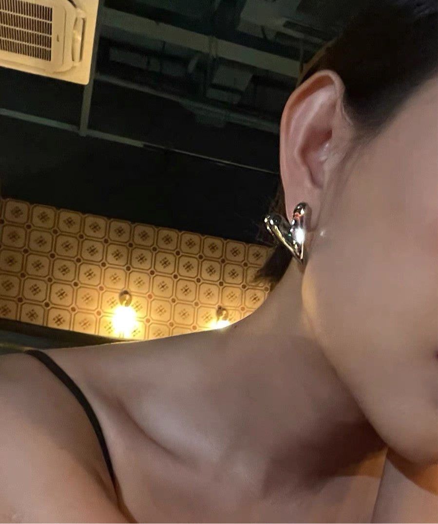 HEART OF GOLD STUDS