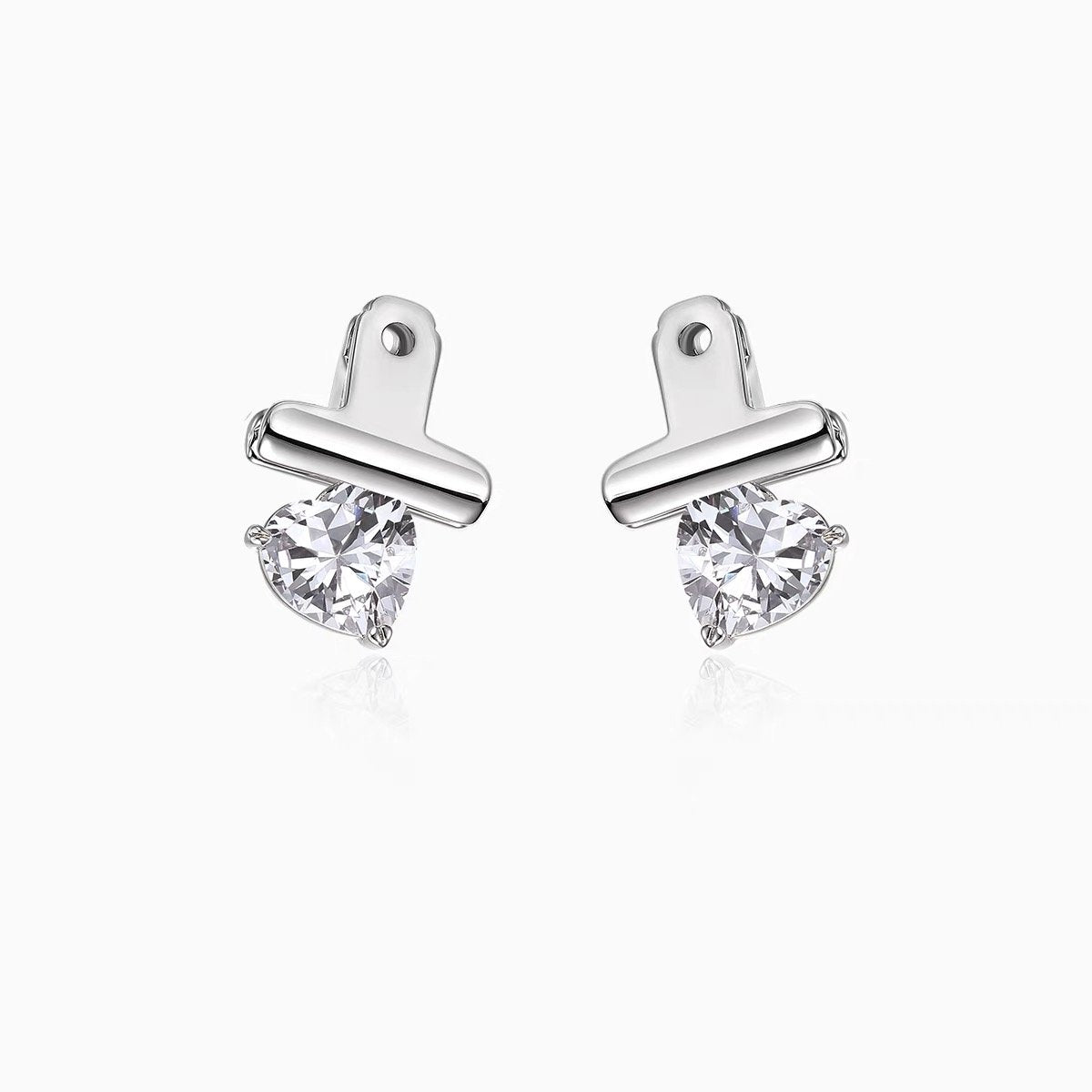HEART STUDS EARRINGS
