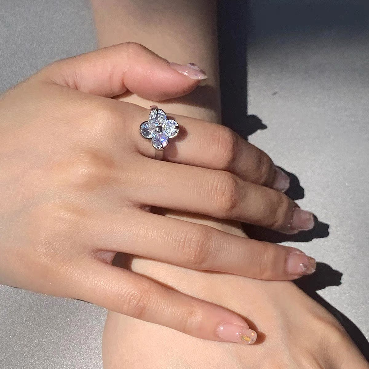 FLOWER RING