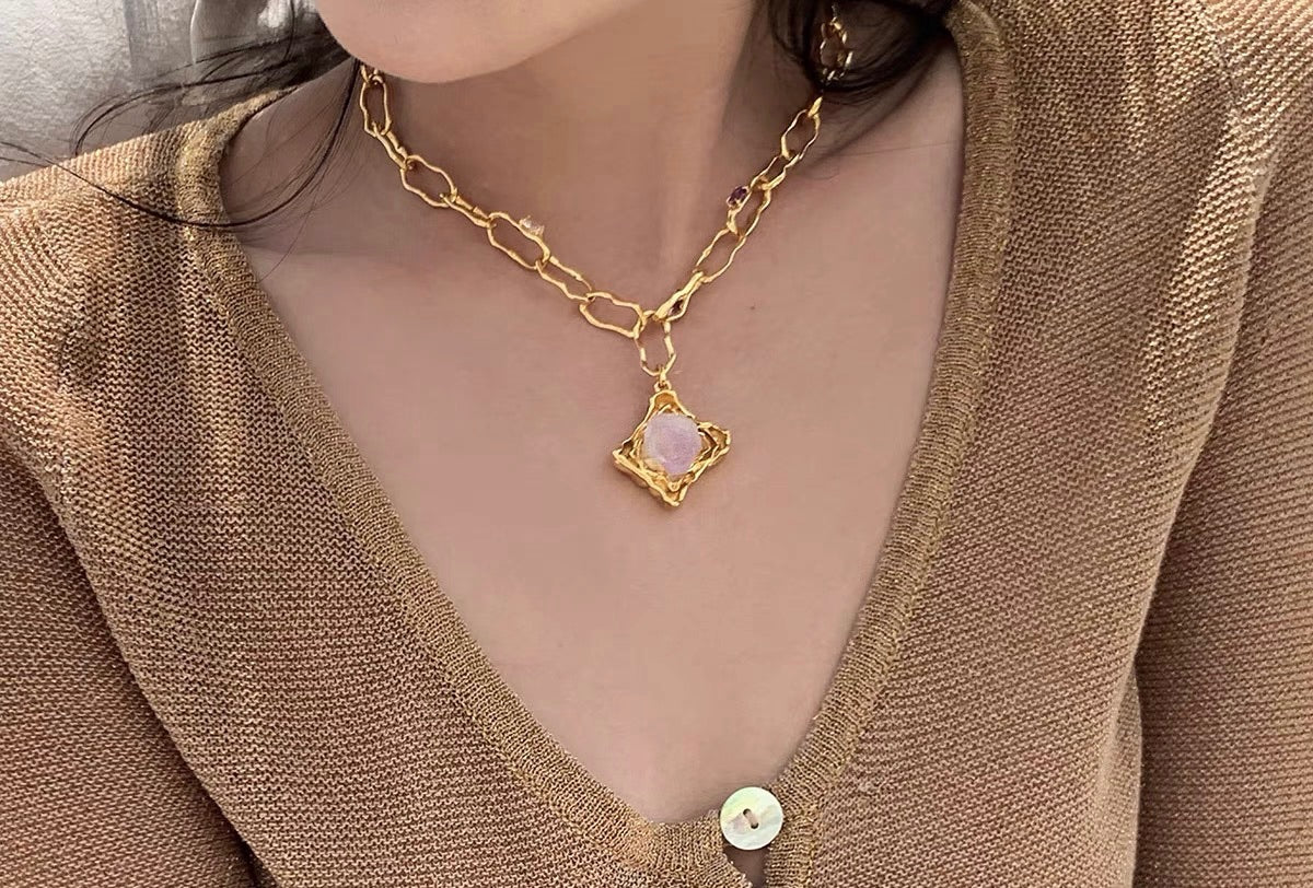 PRINCESS NECKLACE