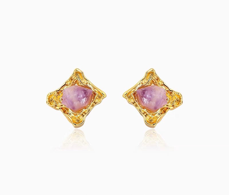PRINCESS STUDS