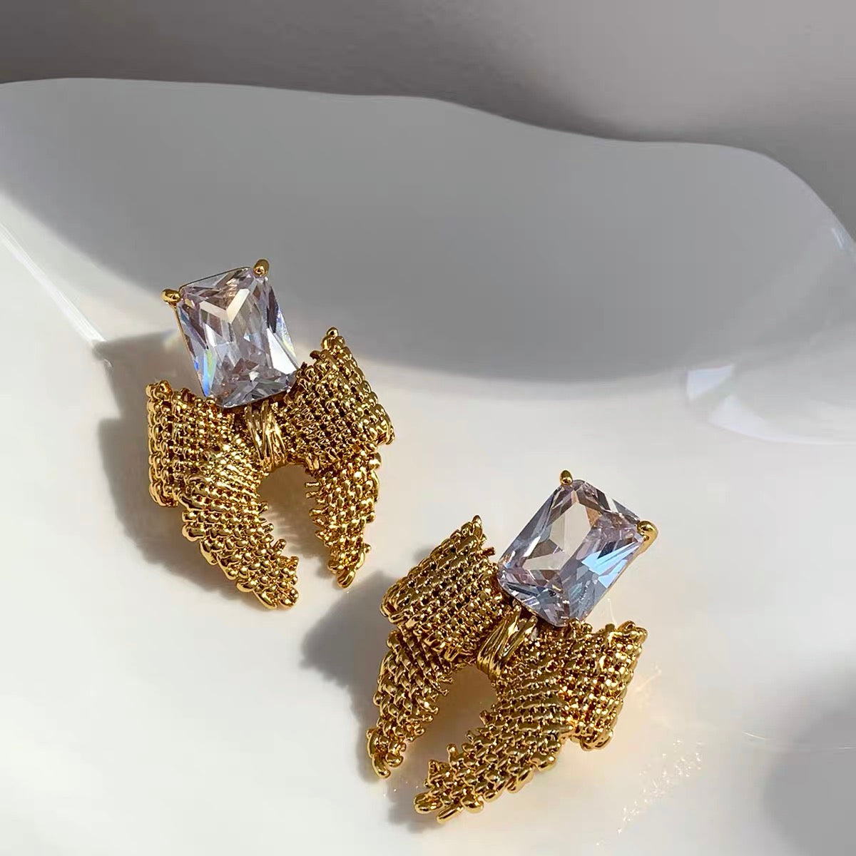 DIANE EARRINGS