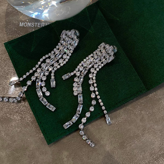 LUSTRE EARRINGS