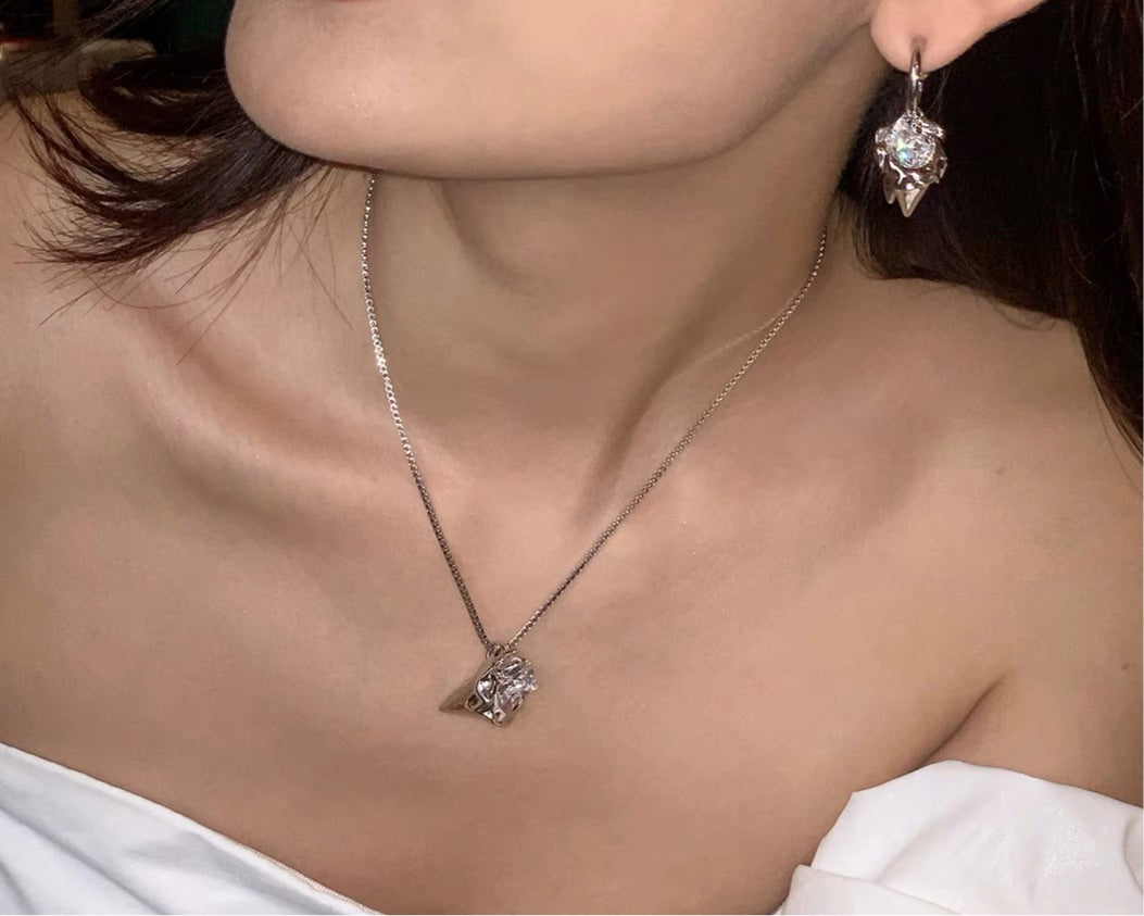 ICE CREAM NECKLACE