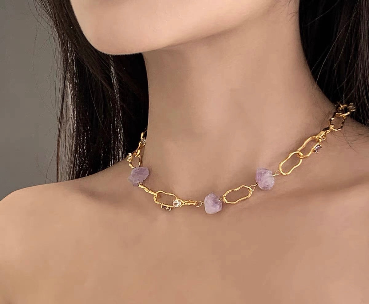 PRINCESS CHOKER