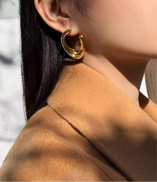 GINA HOOPS