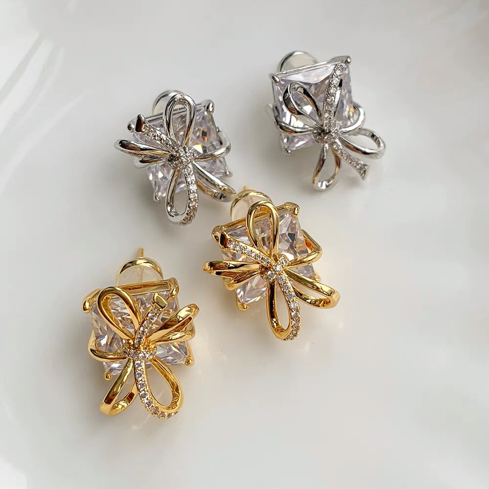 ASTER STUDS