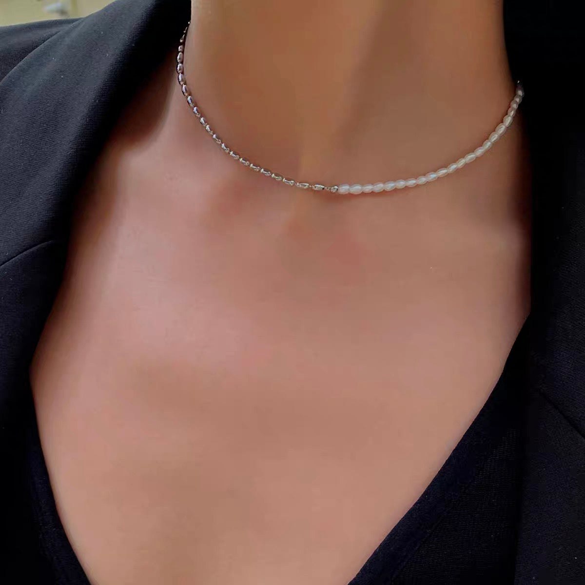 RORINLO DAINTY PEARL CHAIN