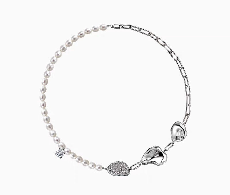 ENCHANTED NECKLACE