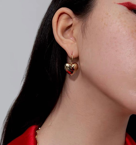 ROUGE EARRINGS