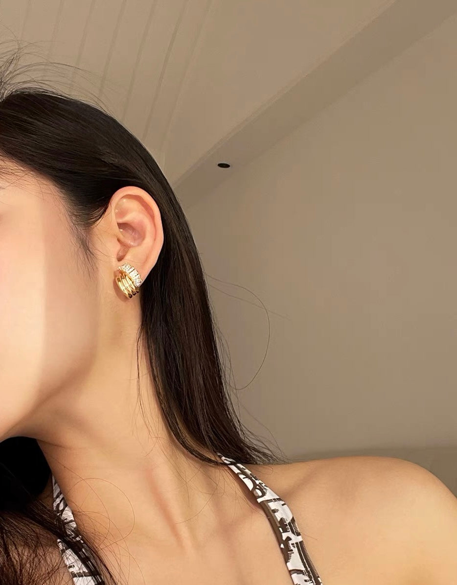 ADORN STUDS