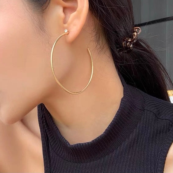 ELLIPTICAL HOOPS