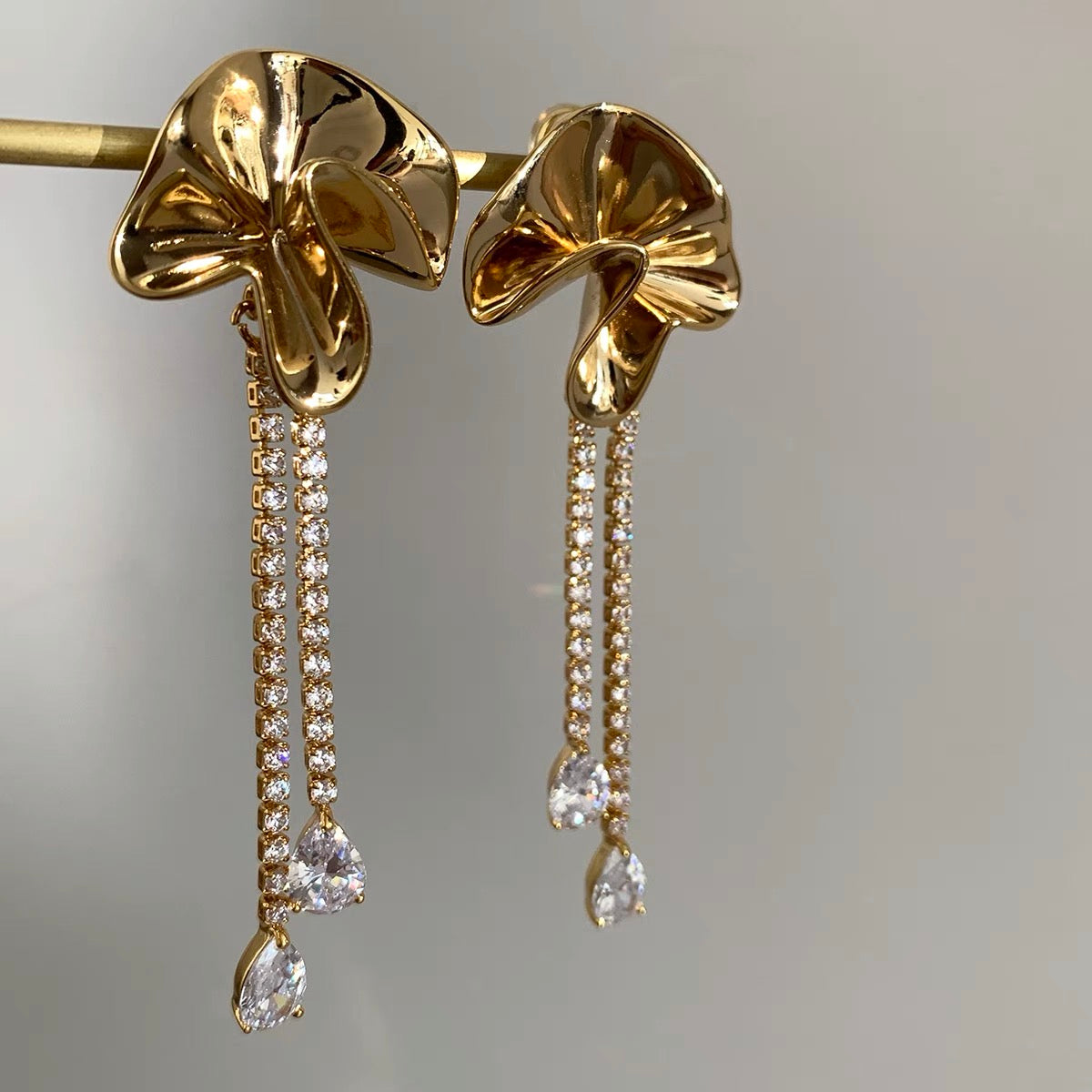 CLEOPATRA EARRINGS