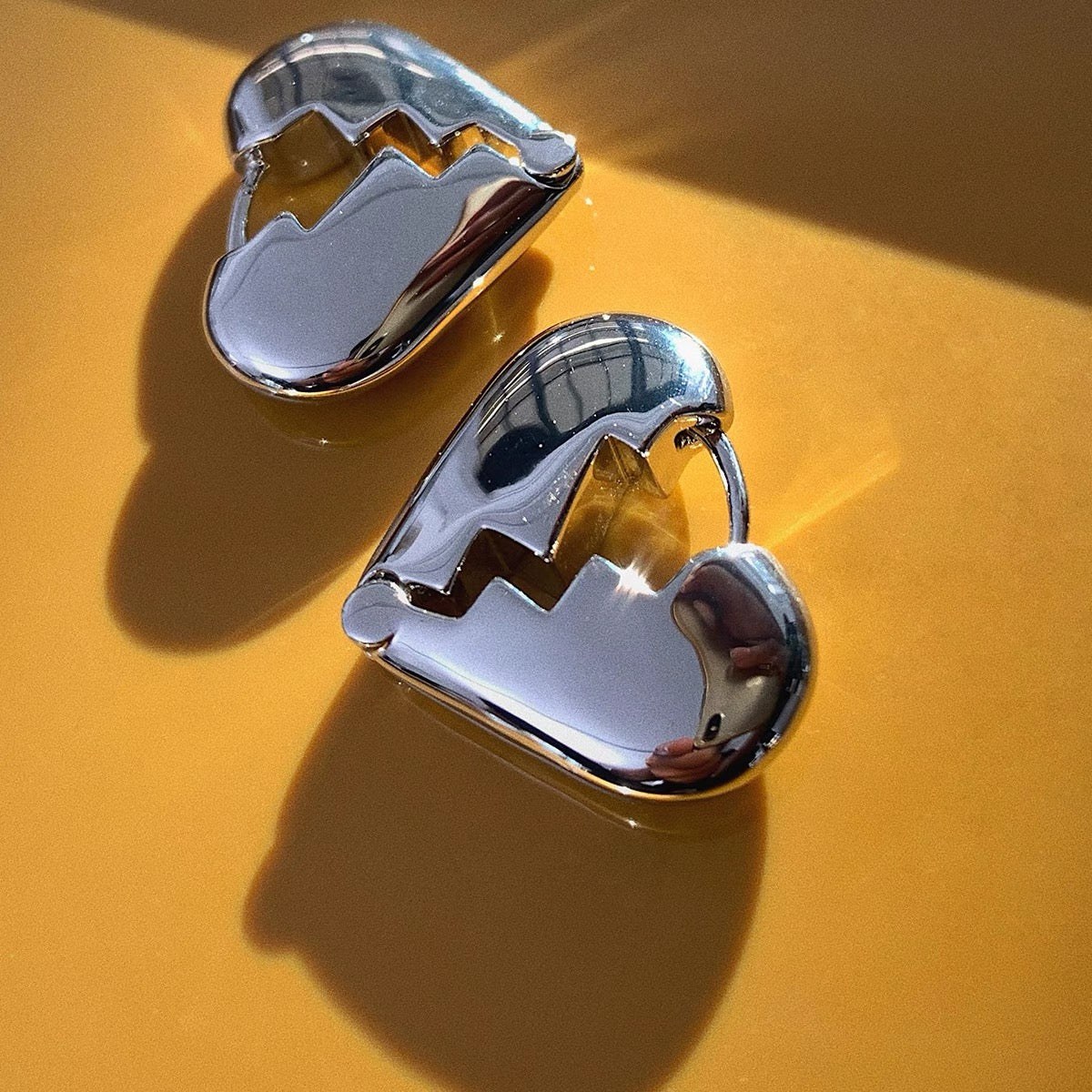 LOVESICK STUDS