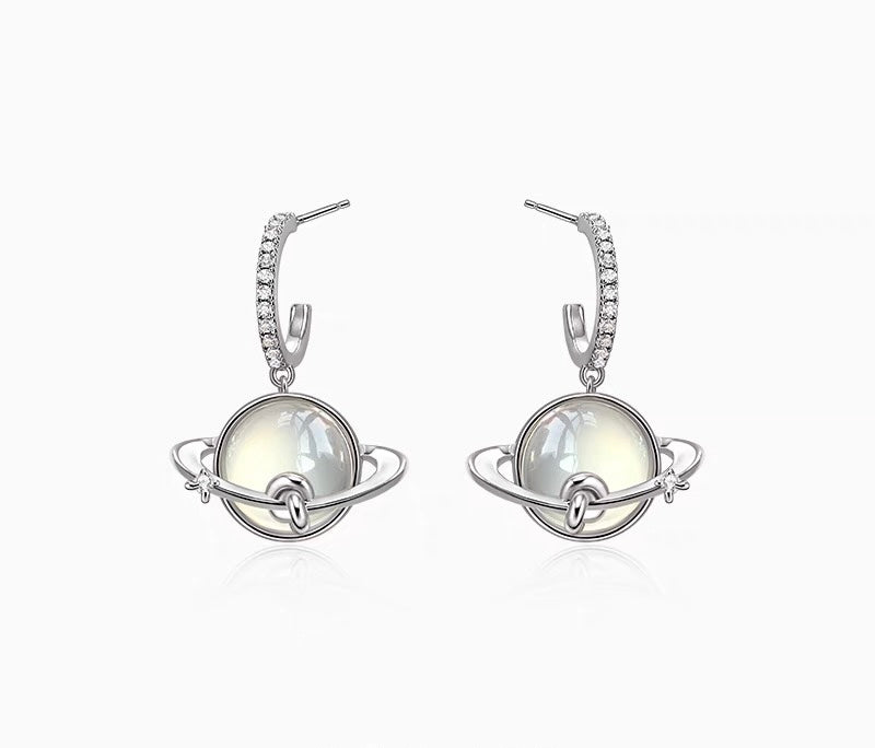 MOONLIGHT EARRING