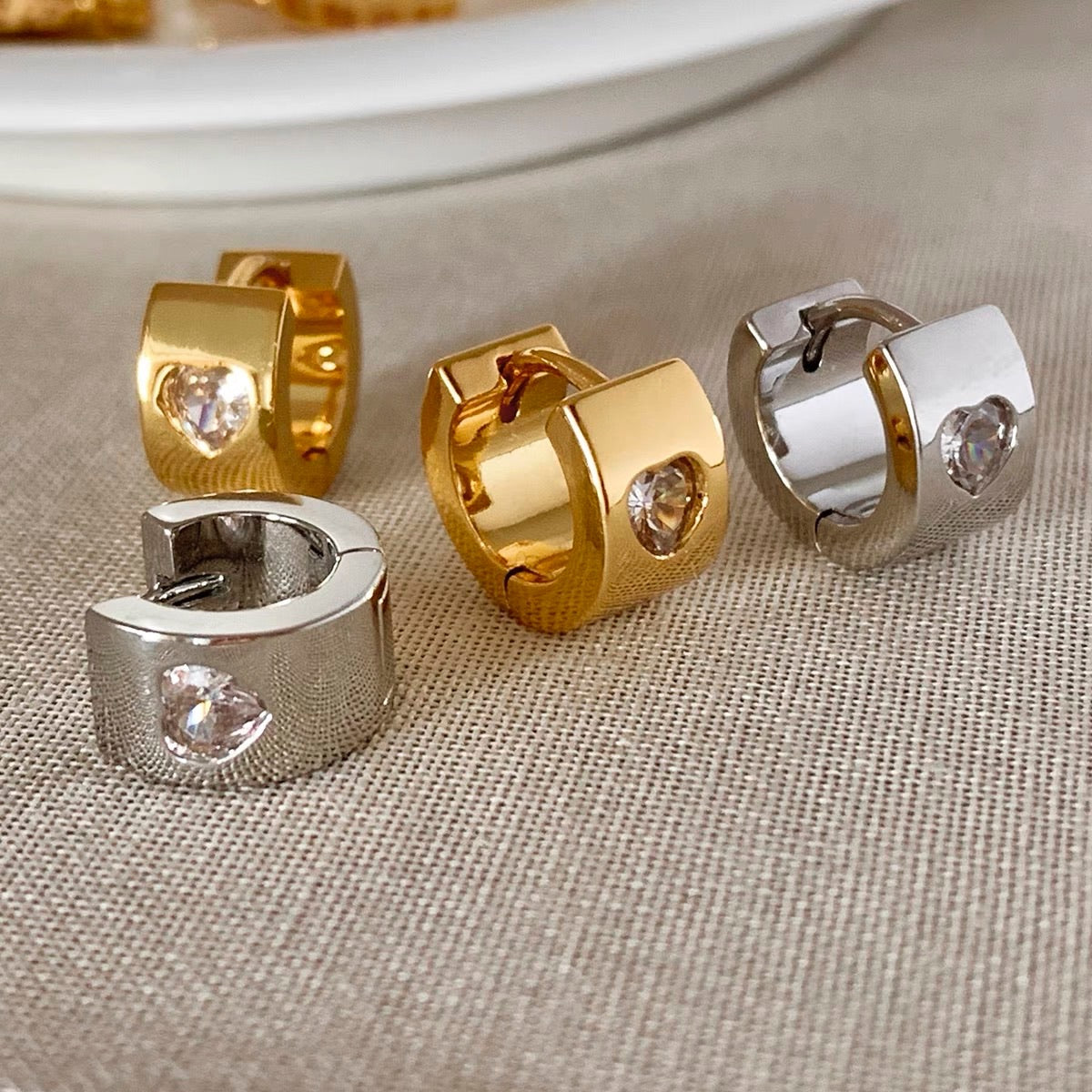 LYNN CUFFS