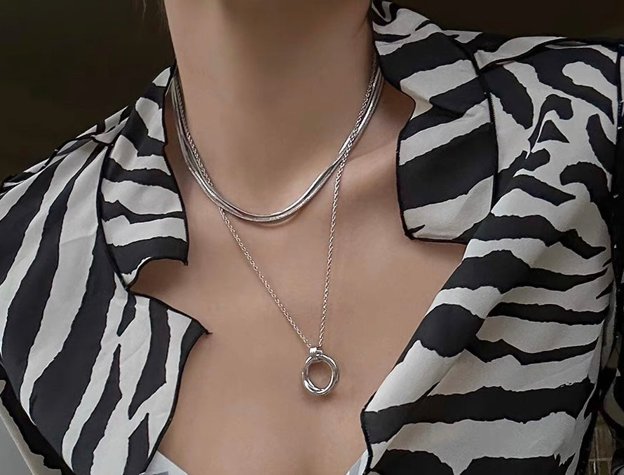 OPHEILA NECKLACE